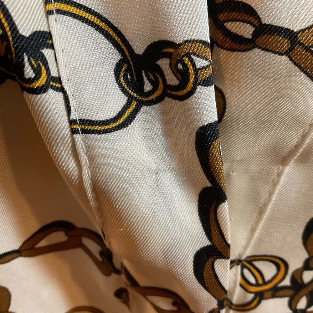 “ZARA” Tunic Style Chain Link Pattern Cream Coloured Long Sleeved Blouse. - Picture 13 of 13